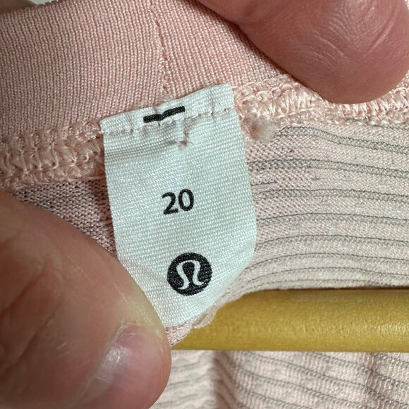 Lululemon Swiftly Tech Long Sleeve Tee Womens Size 20 Pink T-Shirt Crew Neck Top - Picture 4 of 14